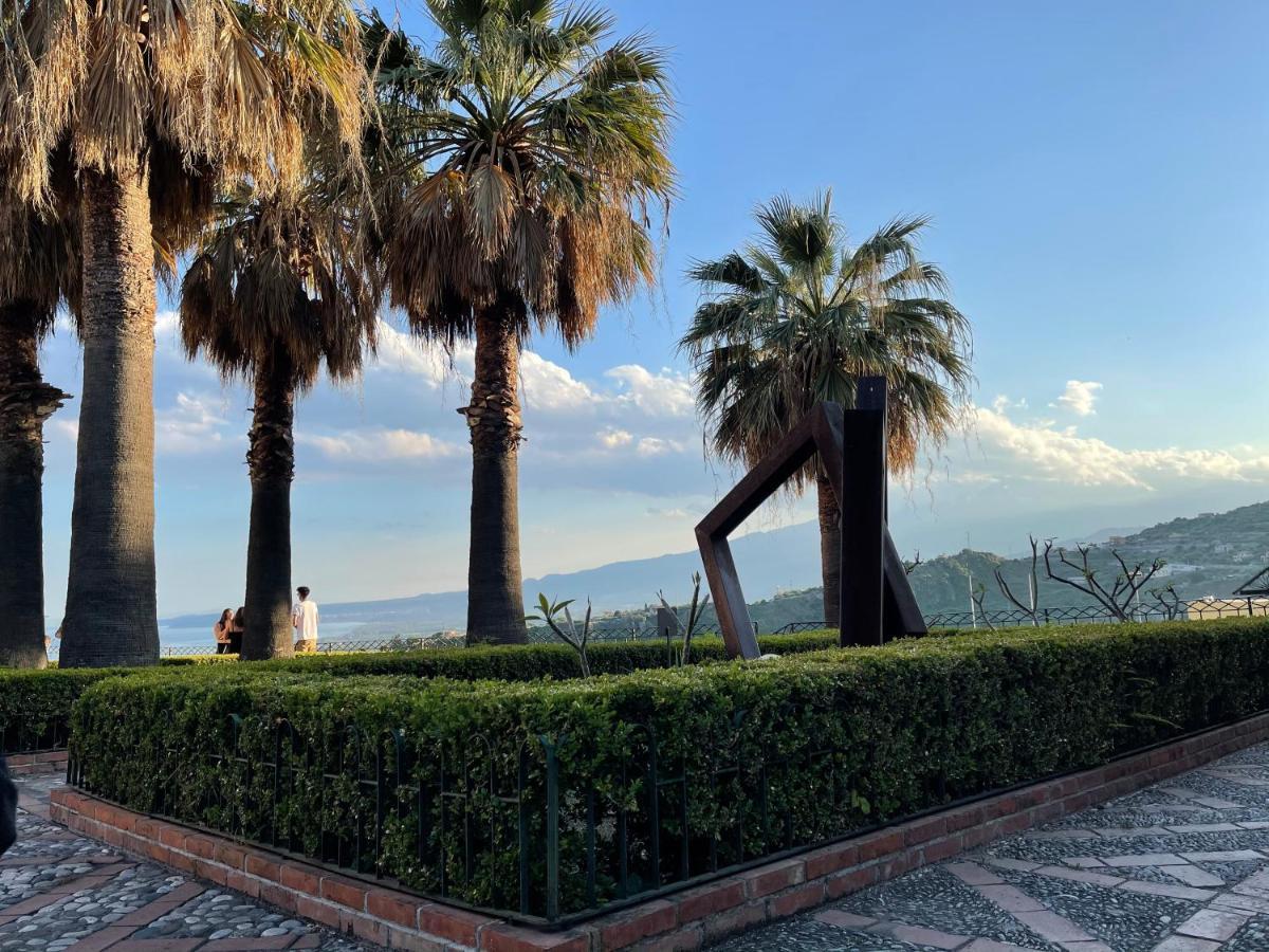 Majolica Taormina Bed & Breakfast Exterior photo
